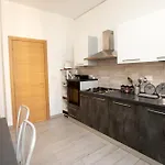 Relais Rosselli Homestay *