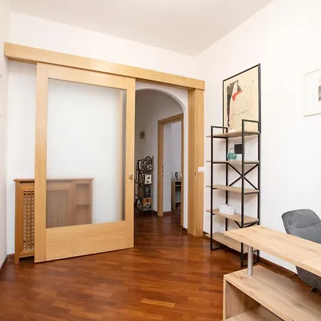 Relais Rosselli Ubytování v soukromí Řím