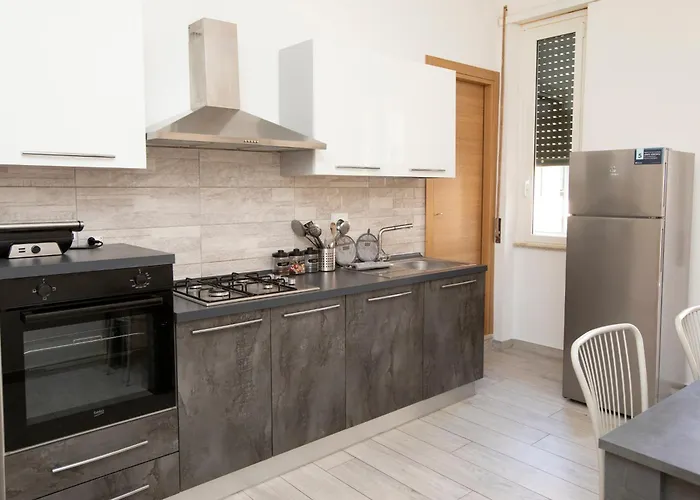 Relais Rosselli Homestay *